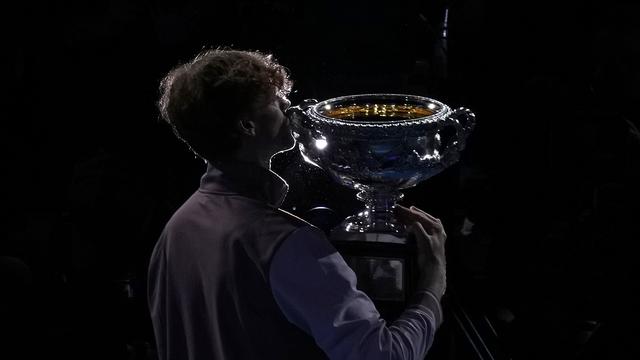 Jannik Sinner avait enlevé son 1er titre du Grand Chelem. L'US Open a suivi en septembre dernier. L'Italien est-il capable d'enchaîner? [KEYSTONE - ALESSANDRA TARANTINO]