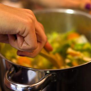 Comment bien mijoter les légumes. [Depositphotos - eldeiv]