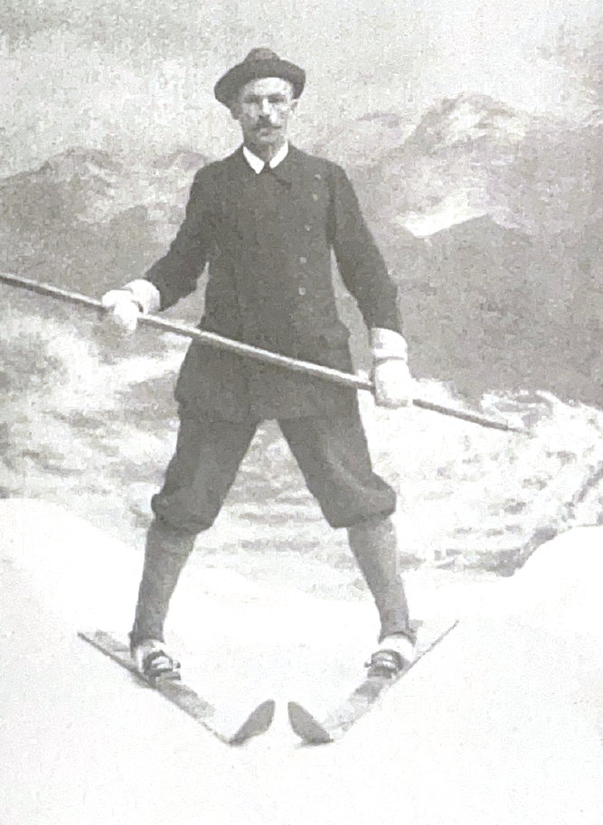 Zdarsky est considéré comme le père du ski alpin moderne. [Bezirksmuseum and fis zdarsky]