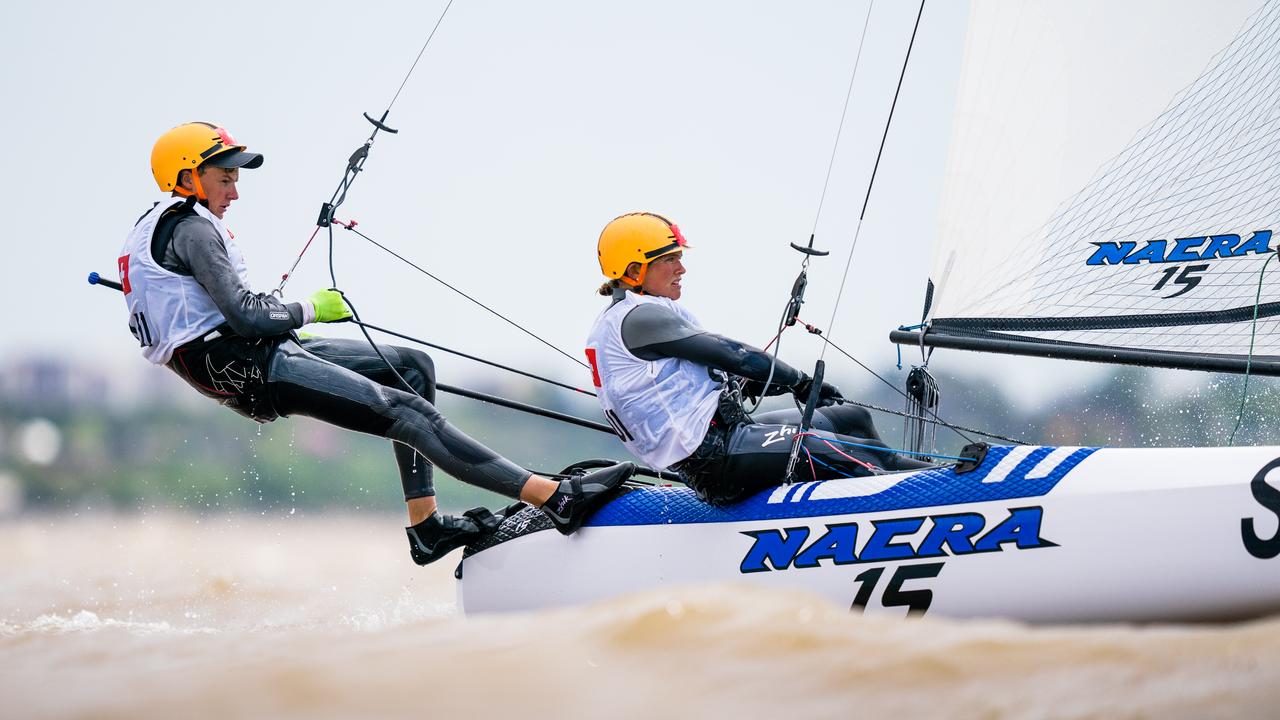 Les Suisses Arnaud Grange et Marie van der Klin lors des Jeux olympiques de la jeunesse à Buenos Aires en 2018. [Keystone - Manuel Lopez]