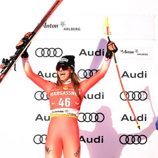 Descente de ski alpin: Malorie Blanc remporte la deuxième place. [Keystone - APA/Barbara Gindl]