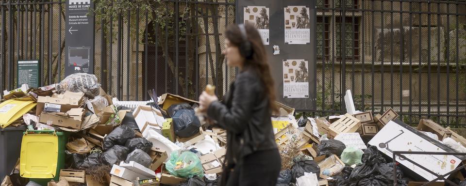 À Paris, les éboueurs ont fait grève à plusieurs reprises en 2024. [KEYSTONE - THOMAS PADILLA]