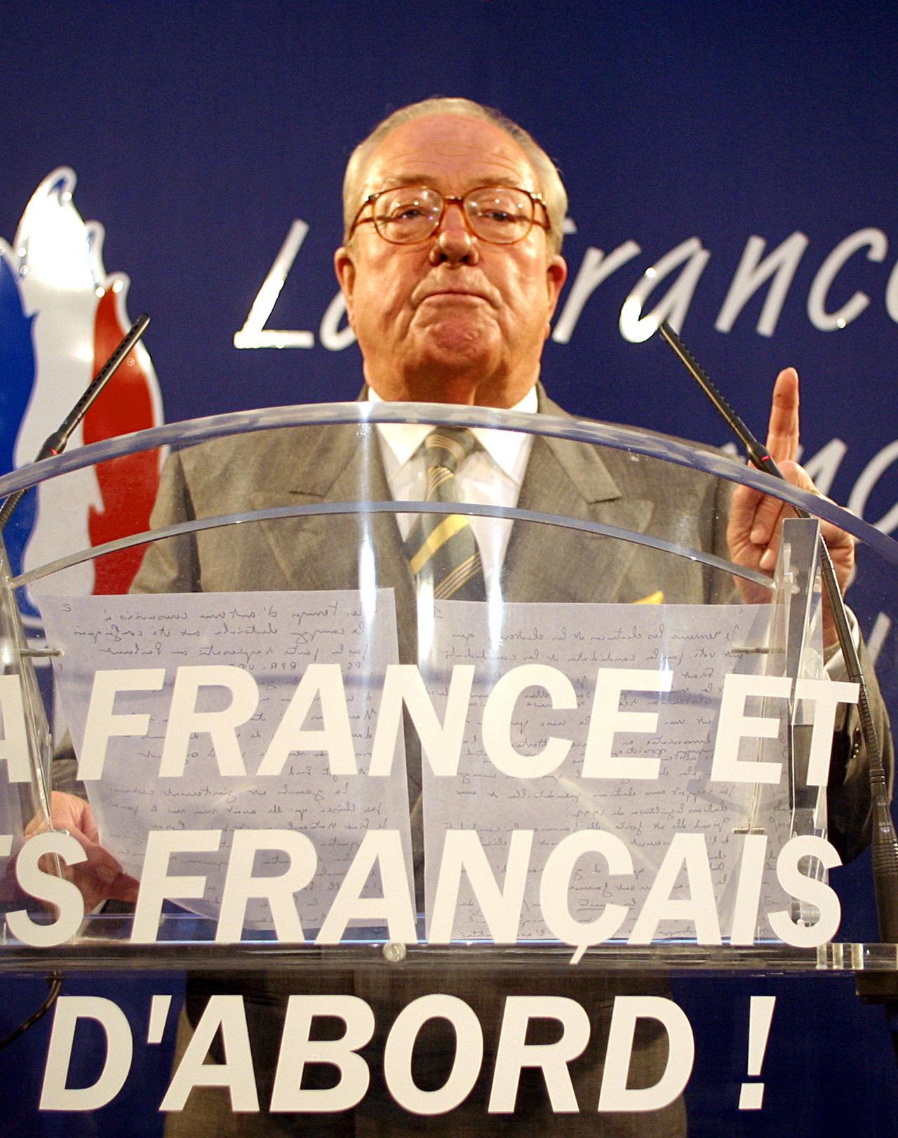 Jean-Marie Le Pen avait atteint le second tour de l'élection présidentielle en 2002, qu'il a perdu face à Jacques Chirac. [KEYSTONE - LAURENT EMMANUEL]