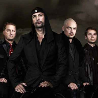 Le groupe Laibach, Ivan Novak est le premier à gauche. [myspace.com/laibach]