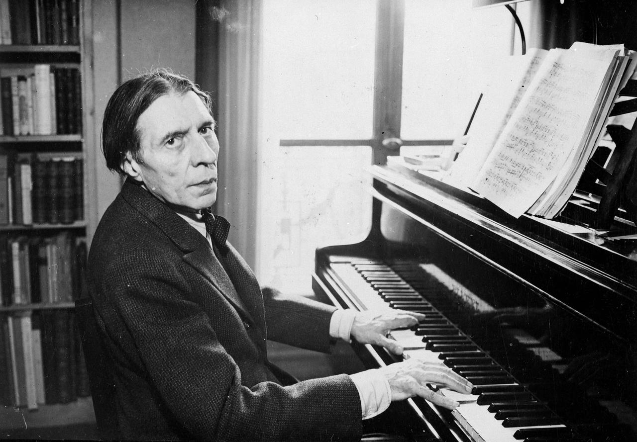 Le pianiste Alfred Cortot (1877-1962). [Roger-Viollet/AFP]