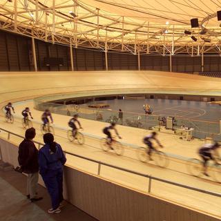 La piste du Centre mondial du Cyclisme, à Aigle. [Fabrice Coffrini]