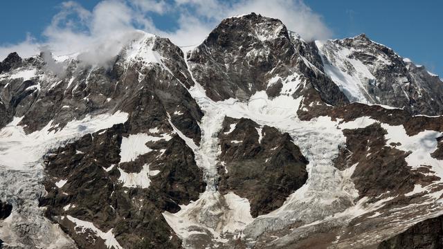 La température de la glace du Gnifetti augmente considérablement depuis 1982 [Fotolia - chiakto]