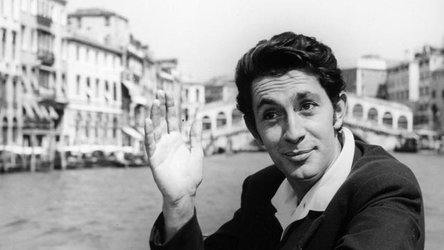 Jean-Claude Pascal au Festival de Venise 1955. [Archives du 7eme Art/AFP]