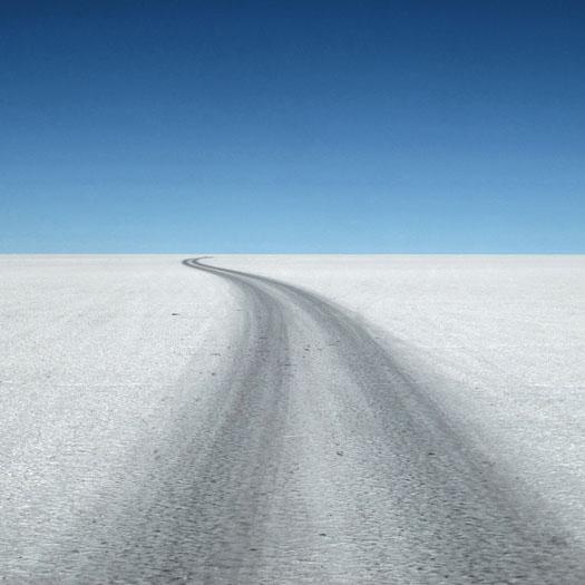Le Salar d'Uyuni, un des plus grands déserts de sel de la planète, sous lequel se trouve le précieux lithium. [Alban Kakulya]