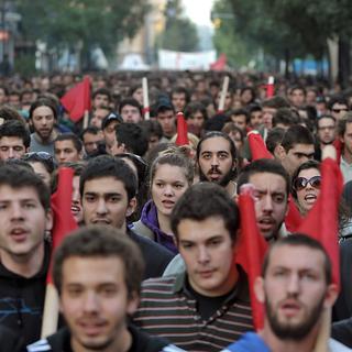 Jeunes manifestants grecs. [Louisa Gouliamaki]