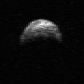 L'astéroïde YU55 en image radar [NASA]