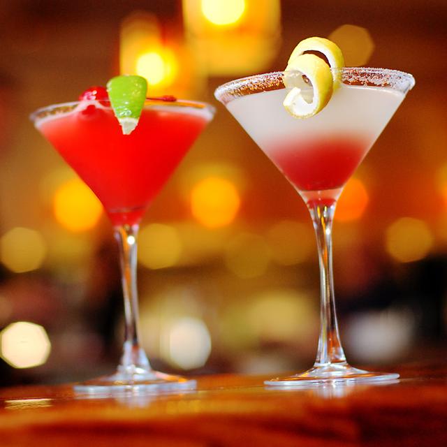 Cocktail, verre, alcool, martini. [Tim Porter]