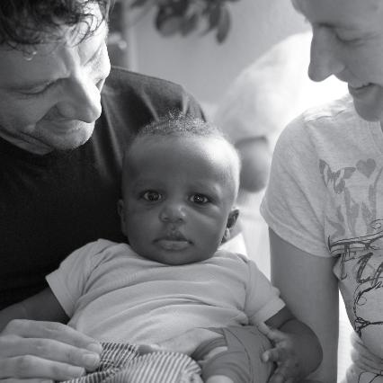 Luca, Théo et Nathalie. [Véronique Marti.]