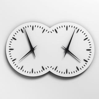 "Les Inséparables", double-horloge, 2000-2010, à voir au Musée Cantonal des Beaux-Arts de Lausanne. [musees.vd.ch - Esther Shalev-Gerz]