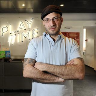 Marc Atallah, directeur de la Maison d'Ailleurs, pose pour "Playtime", la nouvelle exposition temporaire du musée, ce 8 mars 2012. [Christian Brun]
