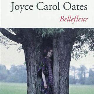 Couverture du livre "Bellefleur" de Joyce Carol Oates. [Le livre de poche]