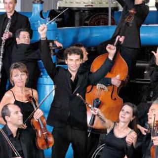 L’Orchestre de Chambre de Genève avec son nouveau Directeur musical, David Greilsammer, au BFM. [OCG]