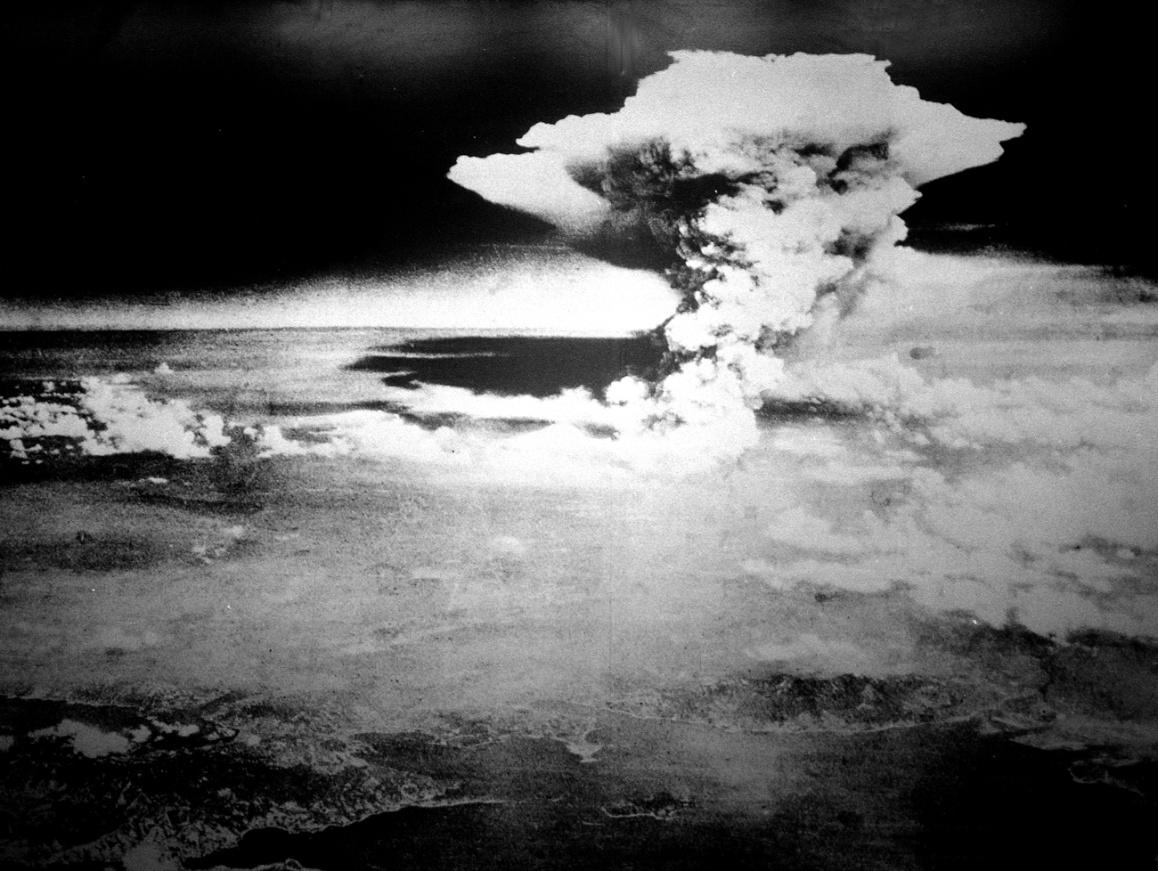 La bombe atomique, symbole de destruction absolue. [Roger-Viollet/AFP]