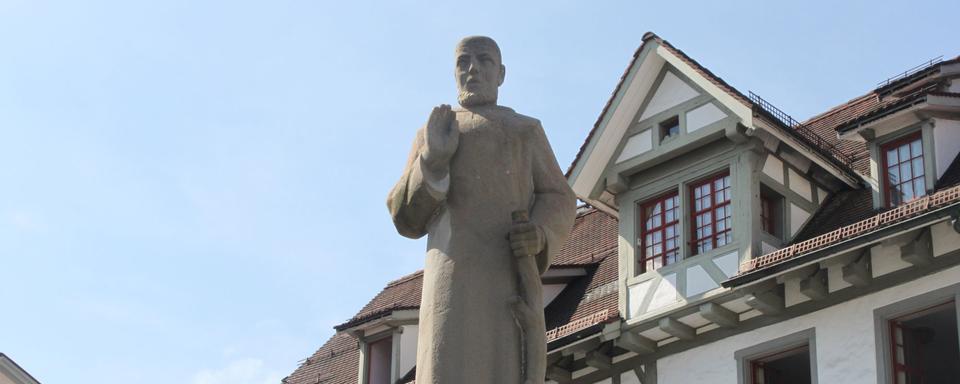 Statue de Saint-Gall. [Bernard Litzler]