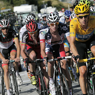 Tour de France 2012 le 12 juillet 2012. Franck Schleck, deuxième à gauche, Cadel Evans, troisième à gauche, Jurgen Van Den Broeck, deuxième à droite et Bradley Wiggins, premier à droite. [Christophe Ena]