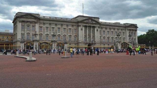 Buckingham Palace, l'un des lieux les plus visités de Londres. [Ottonera]
