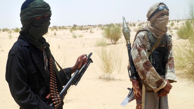 Rebelles islamistes de l'Ansar Dine près de Tombouctou, le 24 avril 2012. [Romaric Ollo Hien]