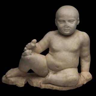 Statuette d’un enfant, Boustan ech-Cheikh (Sidon), temple d’Echmoun, IVe siècle av. J.-C. Marbre. [Ministère de la Culture du Liban - MAH, Chaman Studio S. Crettenand]