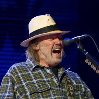 Neil Young, en tournée aux USA (octobre 2010). [Getty Images North America/AFP - Darren Hauck]