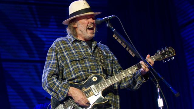 Neil Young, en tournée aux USA (octobre 2010). [Getty Images North America/AFP - Darren Hauck]