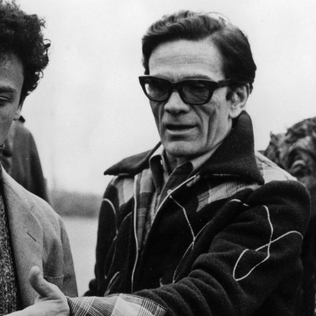 L' écrivain, scénariste et metteur en scène italien Pier Paolo Pasolini en 1975. [The Picture Desk/AFP]