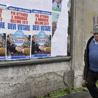 Affiche électorales dans les rues de Milan, le 21 février 2013. [Paolo Bona]