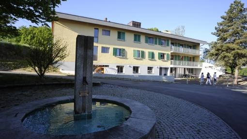 Un des bâtiments du village d'Aigues-Vertes à Bernex, qui accueille des personnes présentant une déficience intellectuelle. [Fondation Aigues-Vertes - F. Piraud]