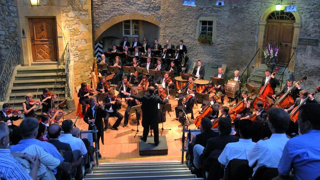 Les concerts du Murten Classics se déroulent dans la cour du château. [Murten Classics]