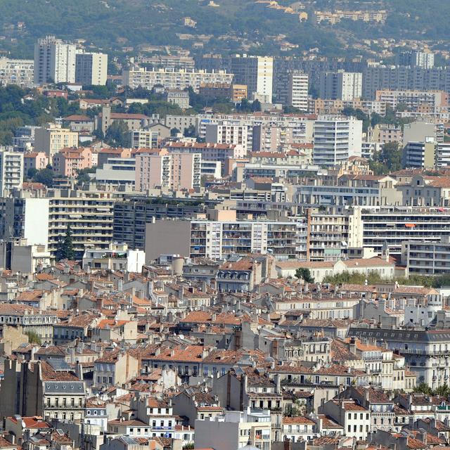 Vue générale des quartiers nord de Marseille. [Gérard Julien]