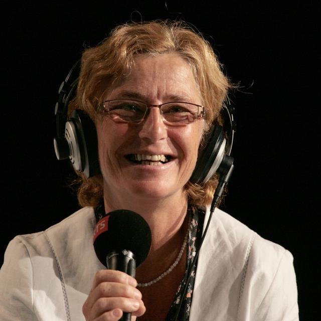 La conseillère neuchâteloise Francine John-Calame à "L'Agence", le 22 juin 2014. [Jean-Marc Nyfeler]