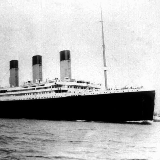 La paquebot Titanic avant son naufrage le 15 avril 1912 dans l'océan Atlantique. [AP Photo]