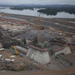 Le chantier du barrage de Belo Monte en Amazonie. [Paulo Santos]