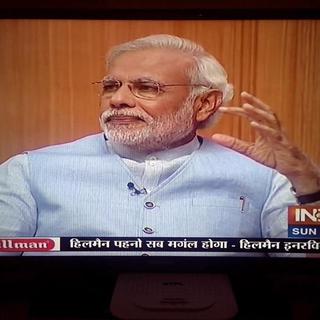 Narendra Modi, en campagne sur TV India. [Fabien Hünenberger]
