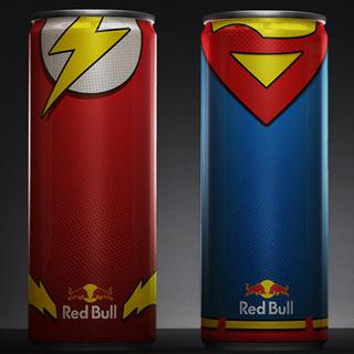 Trois canettes du projet "Red Bull Superheroes". [diego-fonseca.com - Diego Fonseca]