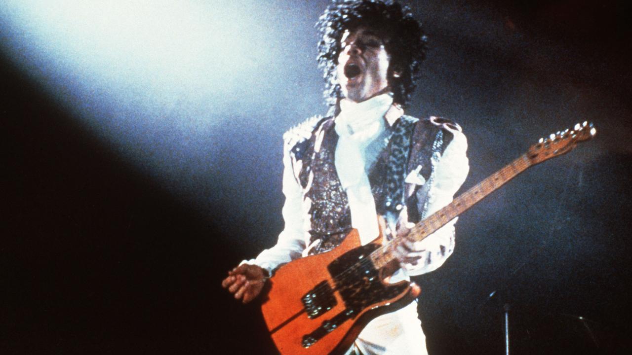 Portrait du chanteur américain Prince pris en février 1985 à Paris. [AFP - Pascal George]