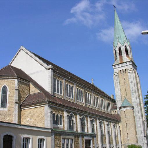 Église du Sacré-Cœur, Chaux-de-Fonds, NE. [Own work - Schleppyca]