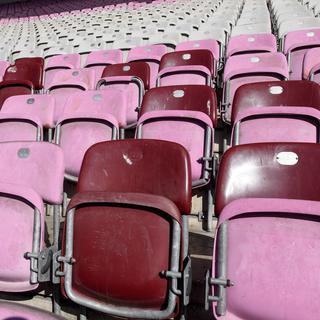 De nombreux sièges du stade de Genève sont en mauvais état.
Martial Trezzini
Keystone [Keystone - Martial Trezzini]