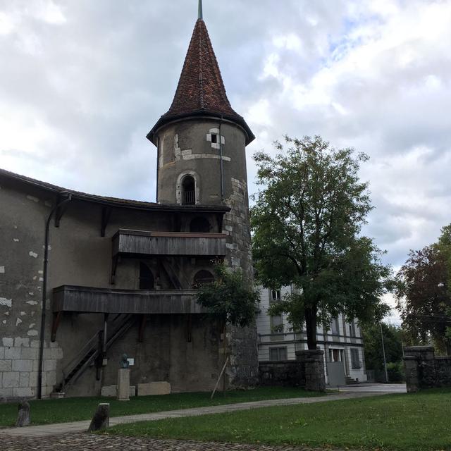 Jour 7 - En direct du château de Nidau, près du lac de Bienne. [RTS - Simona Foletta]