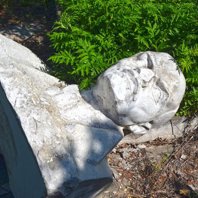 Une statue de Lénine vandalisée à Kiev, en Ukraine.
Sergey Kamshylin
Fotolia [Fotolia - Sergey Kamshylin]