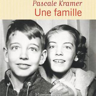 La couverture du livre "Une famille" de Pascale Kramer. [Flammarion]