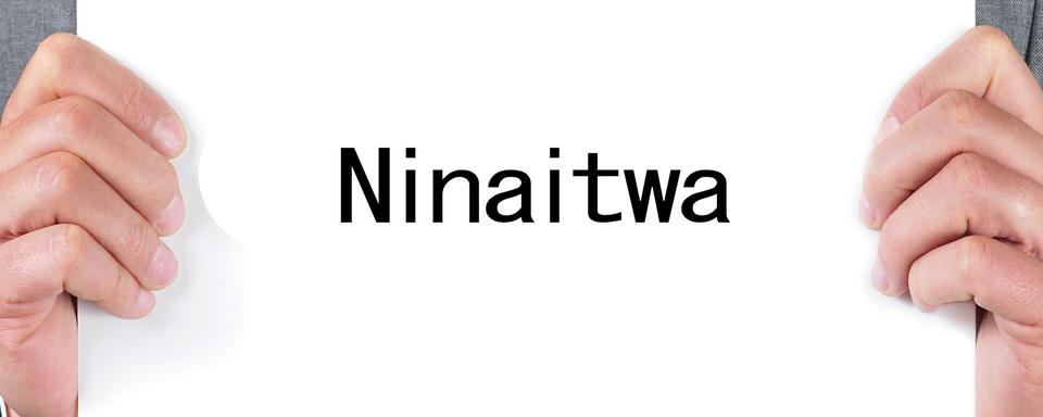 En langue swahili, "Je m'appelle" se dit "Ninaitwa" (exemple avec le prénom Lelo). [nito]