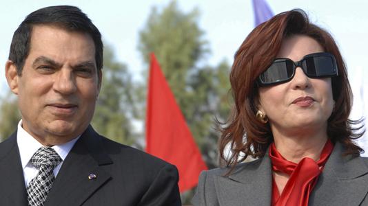 Zine el-Abidine Ben Ali et son épouse Leïla le 7 novembre 2007 lors des commémorations de ses 20 ans de présidence. [Keystone]