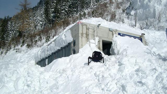 Bunker de la vallée de la Sionne [WSL Institut pour l'étude de la neige et des avalanches SLF]