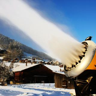 Canon neige [Fotolia - © Brad Pict]
