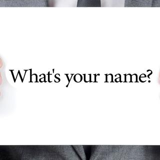 En langue anglaise, "Comment t'appelles-tu?" se dit "What's your name?". [nito]